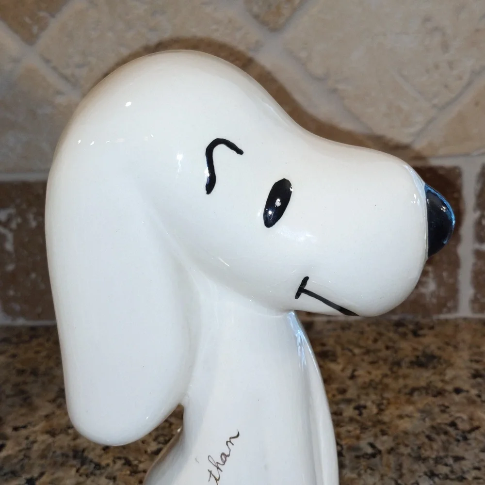 Vintage Snoopy Figurine Peanuts Ceramic Hand Painted Mold Glazed Black White - Picture 7 of 7